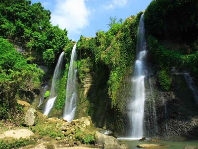 Shuvolong Waterfalls