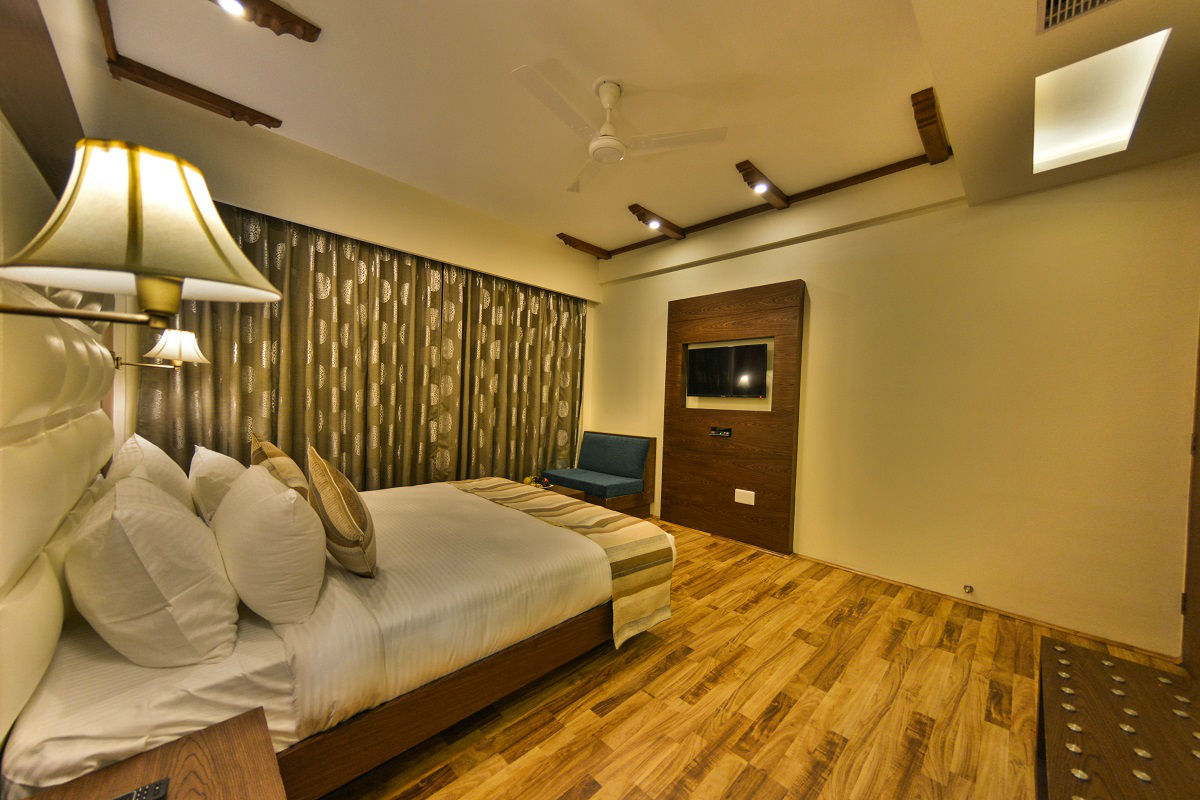 Hotel Royal Heritage Srinagar