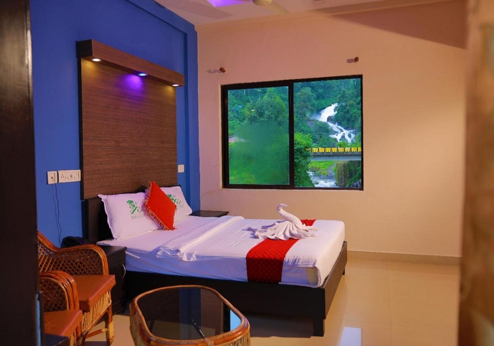 Munnar Black Forest Hotel Kerala