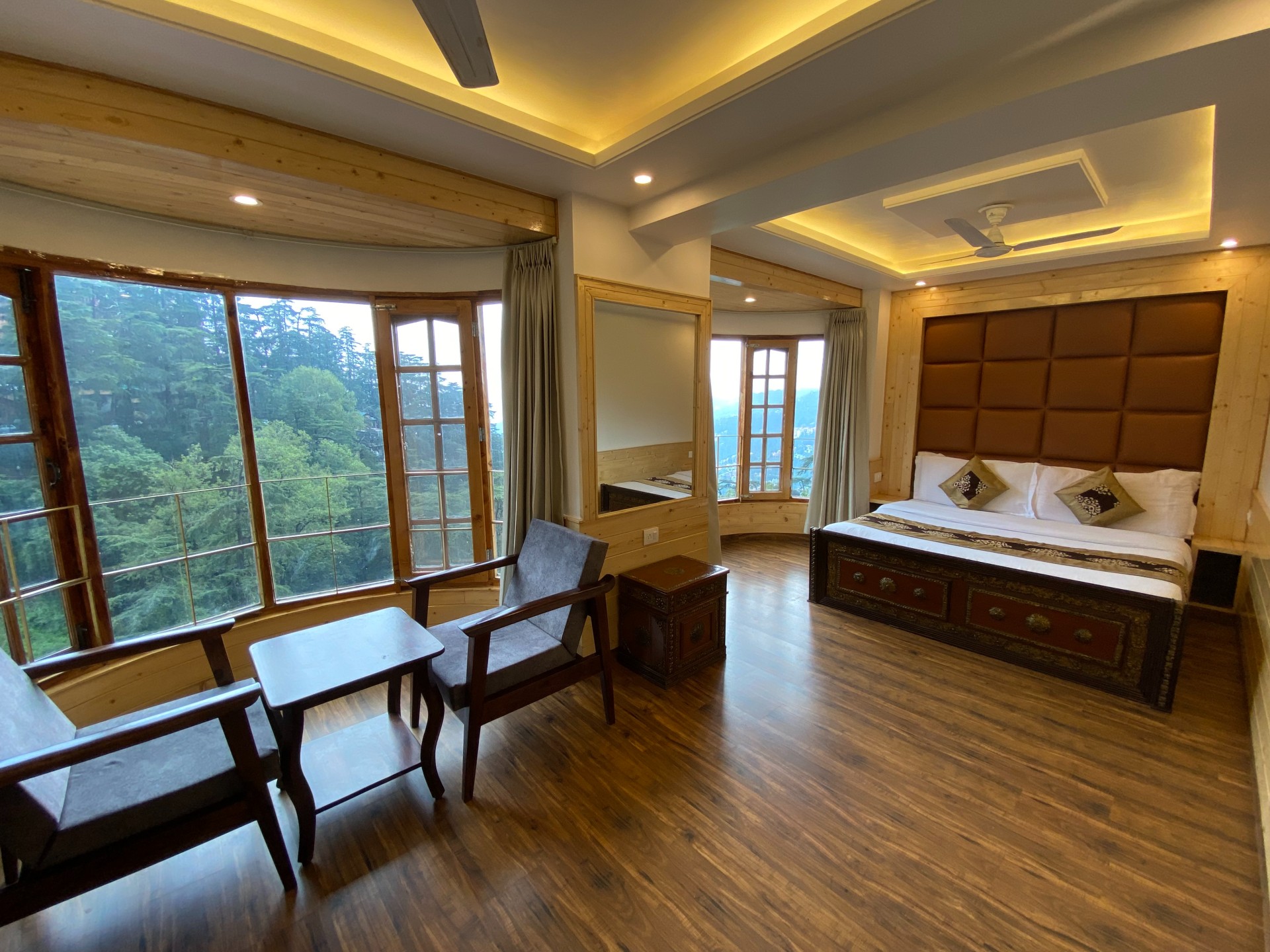 Hotel Silverine Shimla