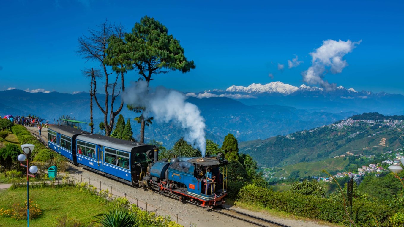 Pelling-Darjeeling-Kalimpong-Sikkim Tour Package