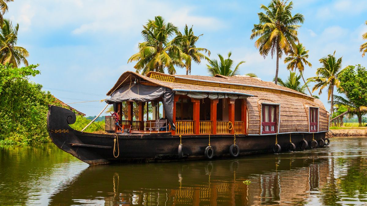 Best Romantic Escape to Kerala With Freebies