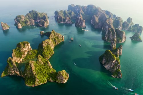 Essence of Vietnam: 2 Nights & 3 Days Exclusive Tour Package