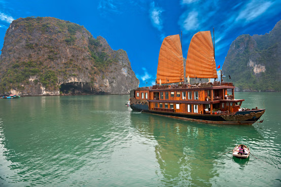Essence of Vietnam: 2 Nights & 3 Days Exclusive Tour Package
