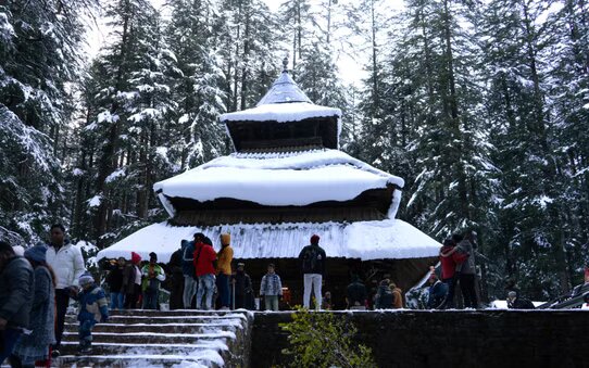 Discover the Enchantment of Shimla & Manali: 6 Nights of Himalayan Bliss