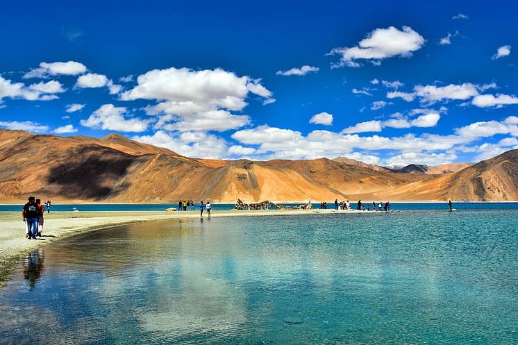 Kashmir to Ladakh: A 12-Night Himalayan Adventure