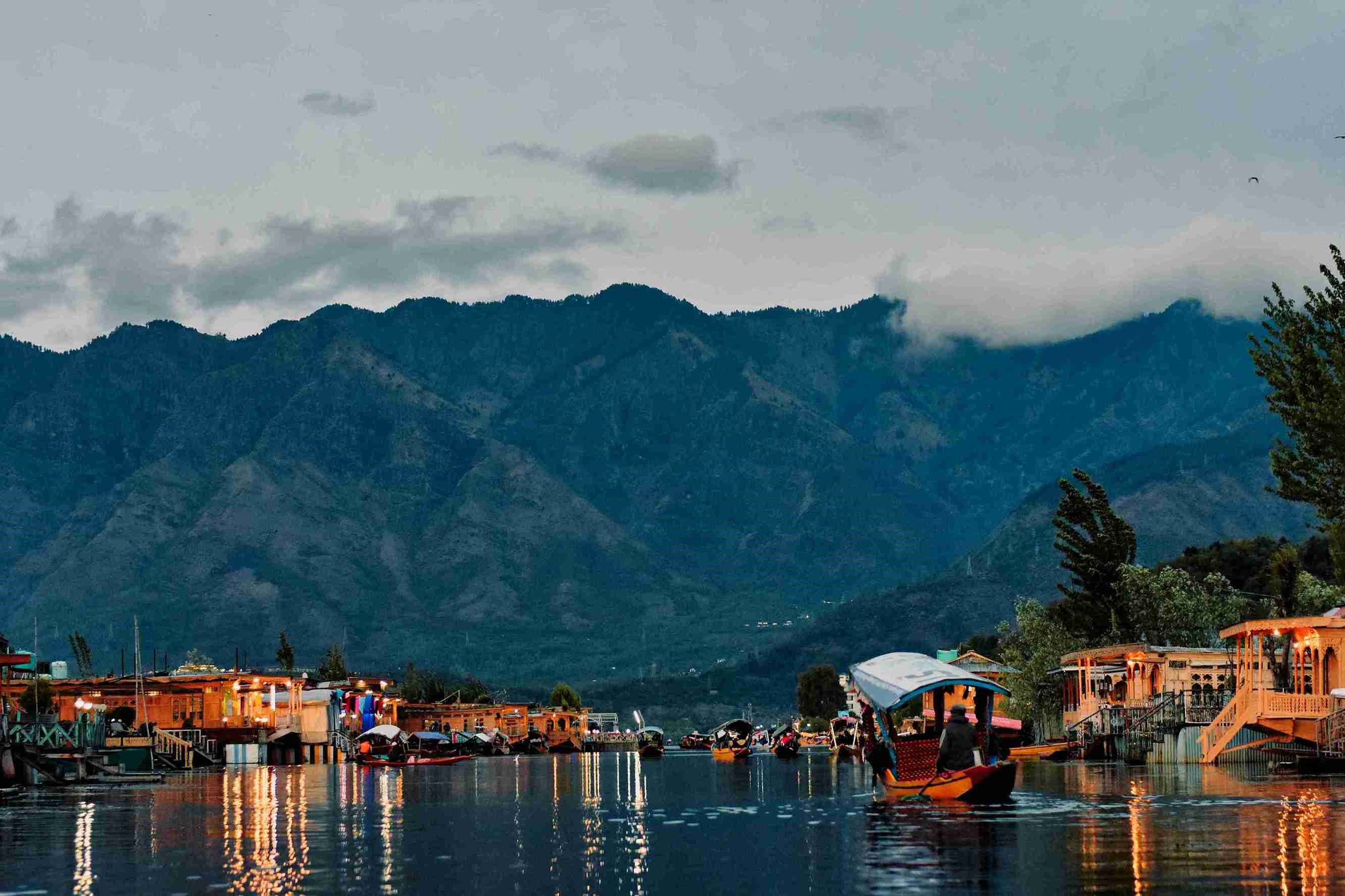 Kashmir to Ladakh: A 12-Night Himalayan Adventure