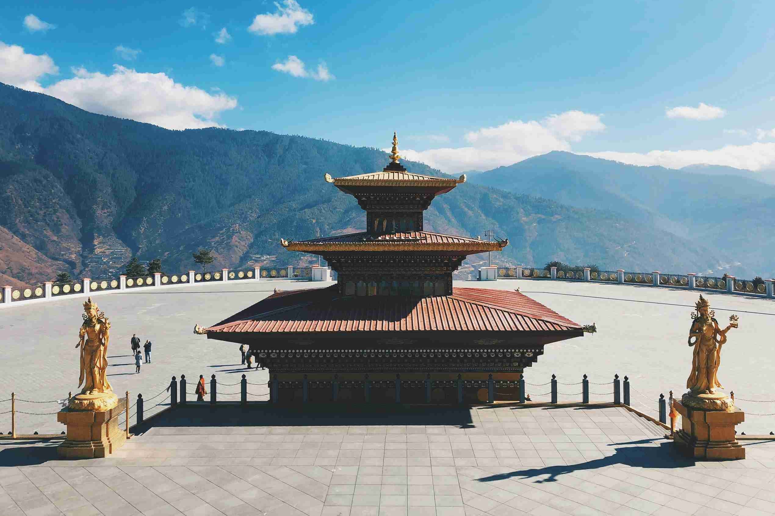 Bhutan Bliss: Explore the Majesty of Monasteries and Nature