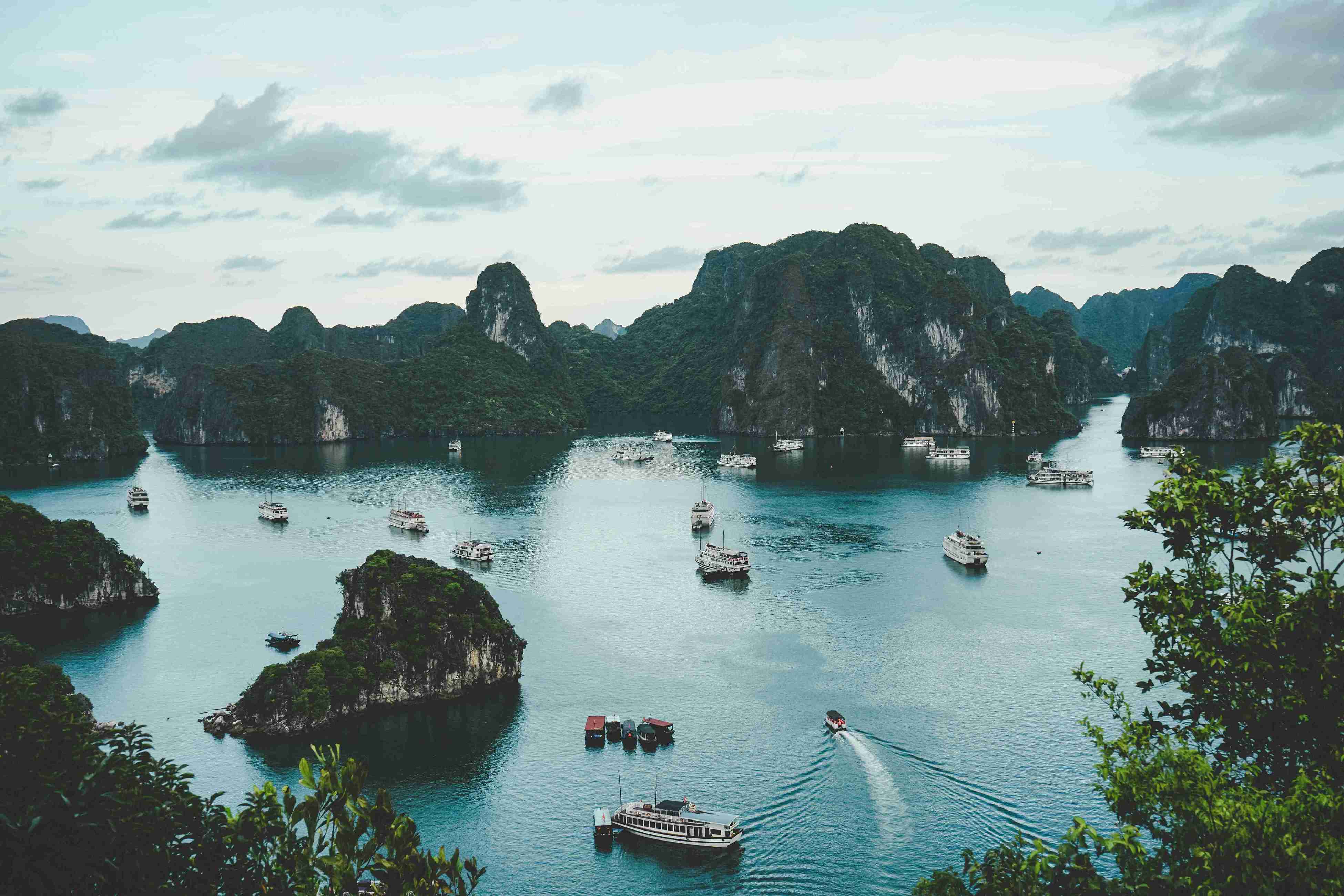 Cultural Gems of Vietnam: 6 Days of Enrichment and Exploration